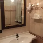 Val Del Rio מלון 3*