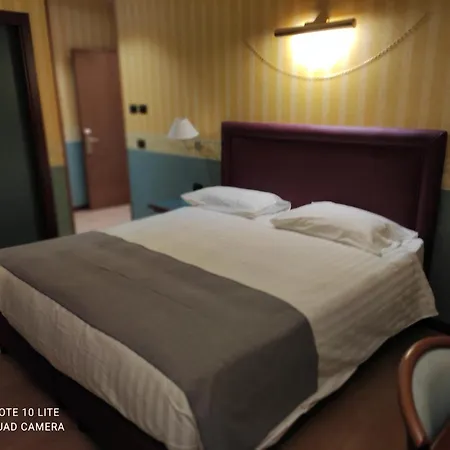 Val Del Rio 3* フィウマルボ