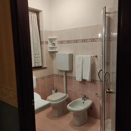 Val Del Rio 3* פיומאלבו