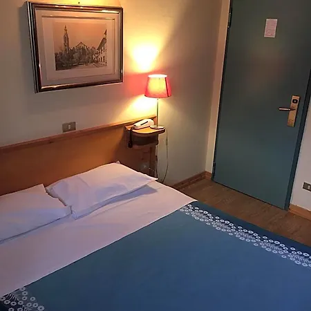 Val Del Rio 3*