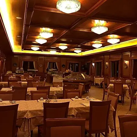 Val Del Rio Hotel 3*