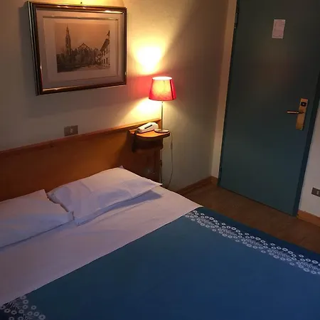 Hotel Val Del Rio 3*
