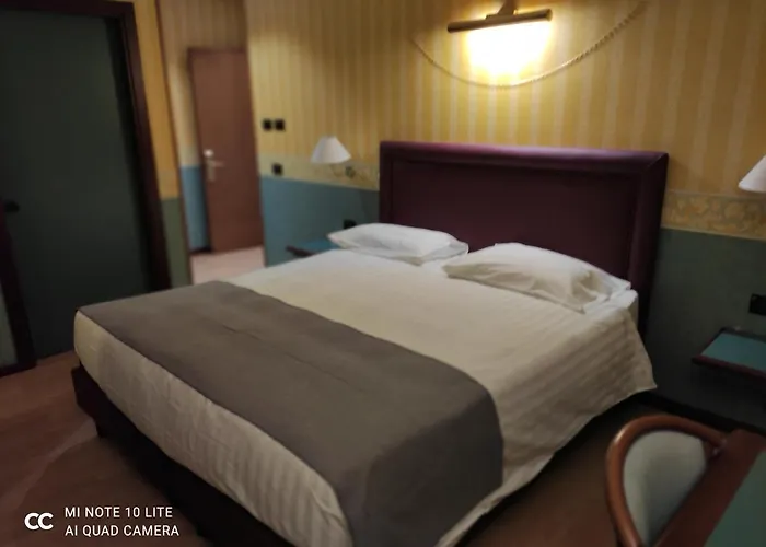 Val Del Rio 3* פיומאלבו