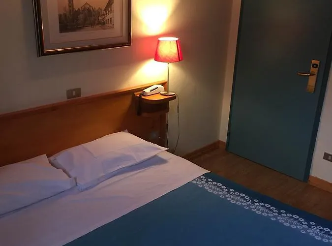 Hotel Val Del Rio 3*